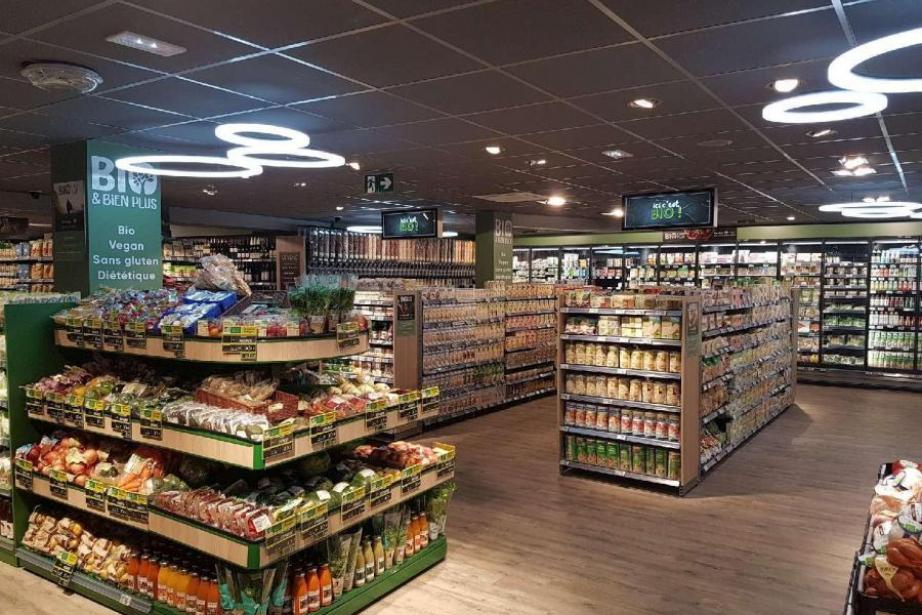 en France, il y a 4 000 points de vente sous Enseigne Carrefour City, Express, Contact, Montagne, Huit à Huit et Proxi. L'Occitanie représente 10 % des implantations sur le plan national. 