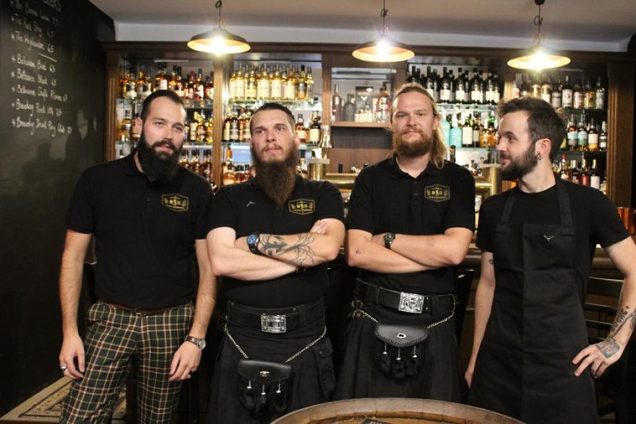 L'équipe du Hopscotch Pub & Brewery