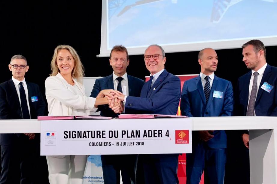 La signature du Plan Ader 4 © Jean-Jacques Ader - Région Occitanie La signature du Plan Ader 4 © Jean-Jacques Ader - Région Occitanie