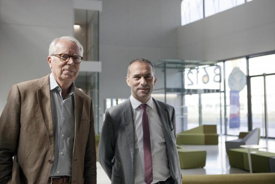 Gilbert Casamatta, président de l'IRT et Ariel Sirat, directeur. Crédit : Patrick Dumas. Gilbert Casamatta, président de l'IRT et Ariel Sirat, directeur. Crédit : Patrick Dumas.