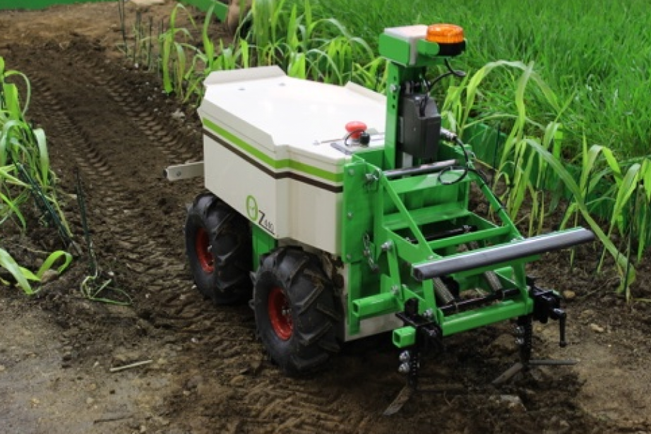 Naïo conçoit des robots de desherbage Naïo conçoit des robots de desherbage